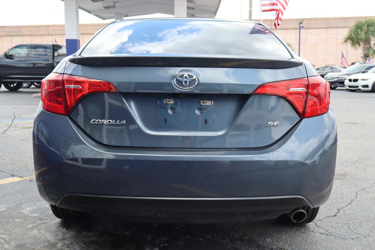 Toyota Corolla XLE CVT (Natl) 2019