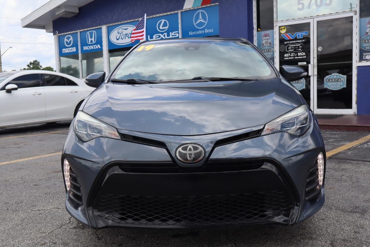 Toyota Corolla XLE CVT (Natl) 2019