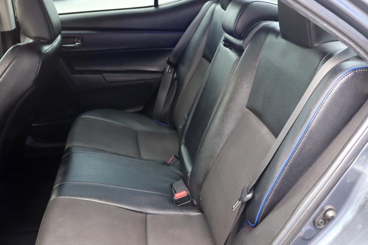 Toyota Corolla XLE CVT (Natl) 2019