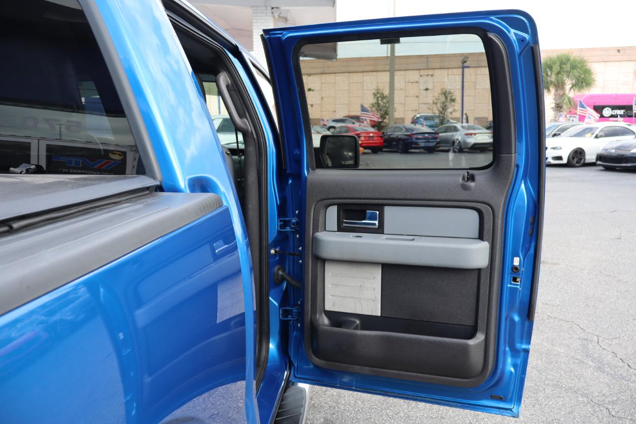 Ford F-150 2WD SuperCrew 145" King Ranch 2014
