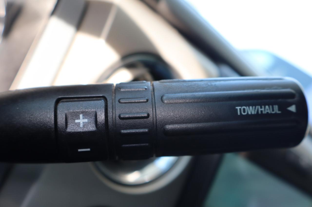 Ford F-150 2WD SuperCrew 145" King Ranch 2014