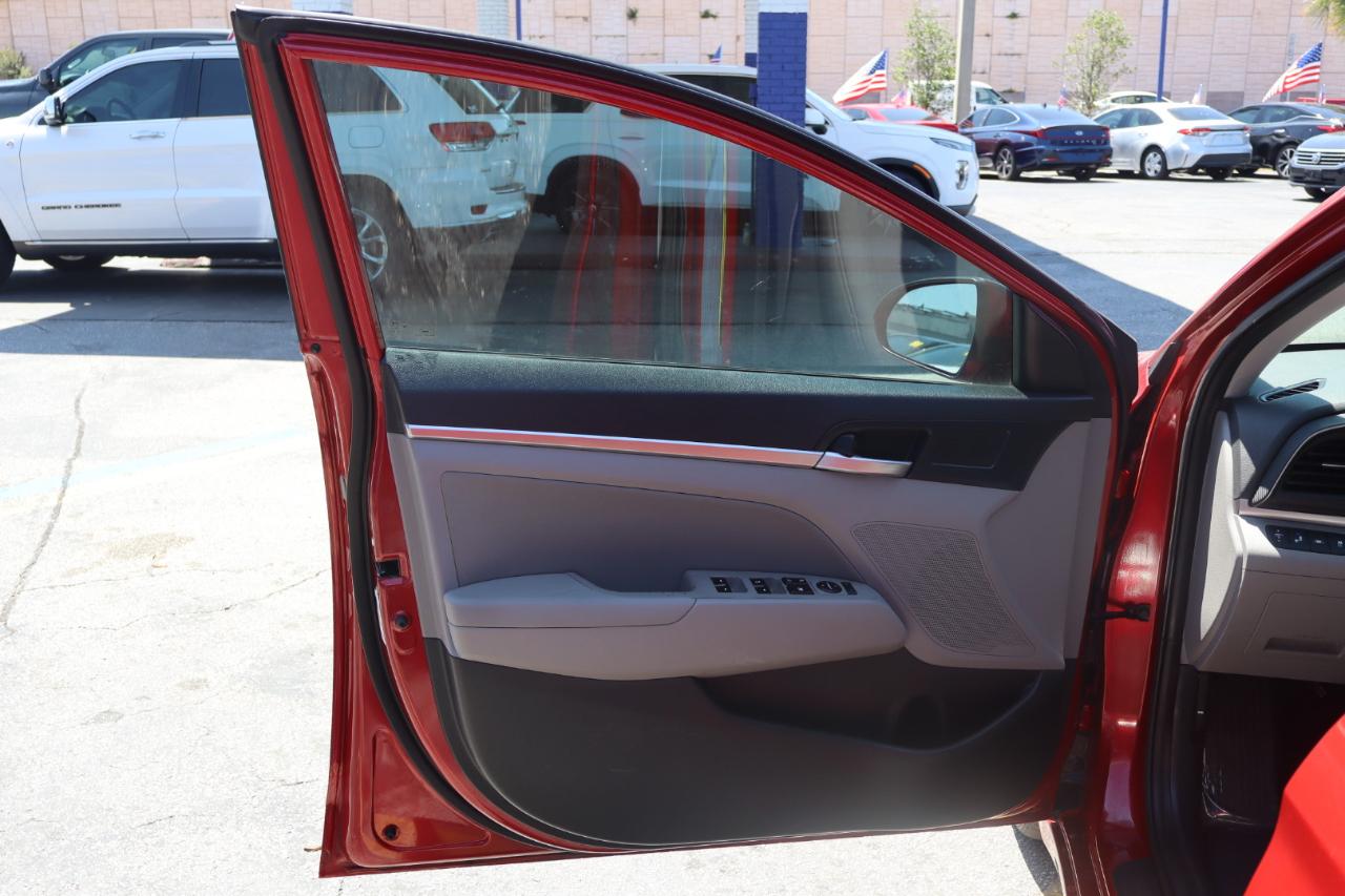 Hyundai Elantra SEL Auto 2019
