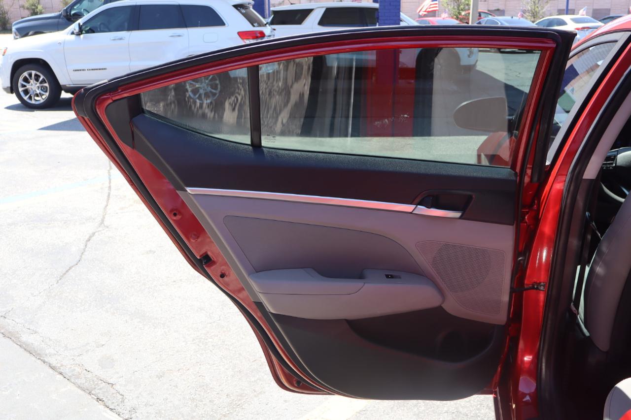Hyundai Elantra SEL Auto 2019