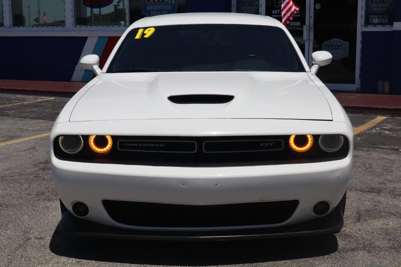 Dodge Challenger GT RWD 2019