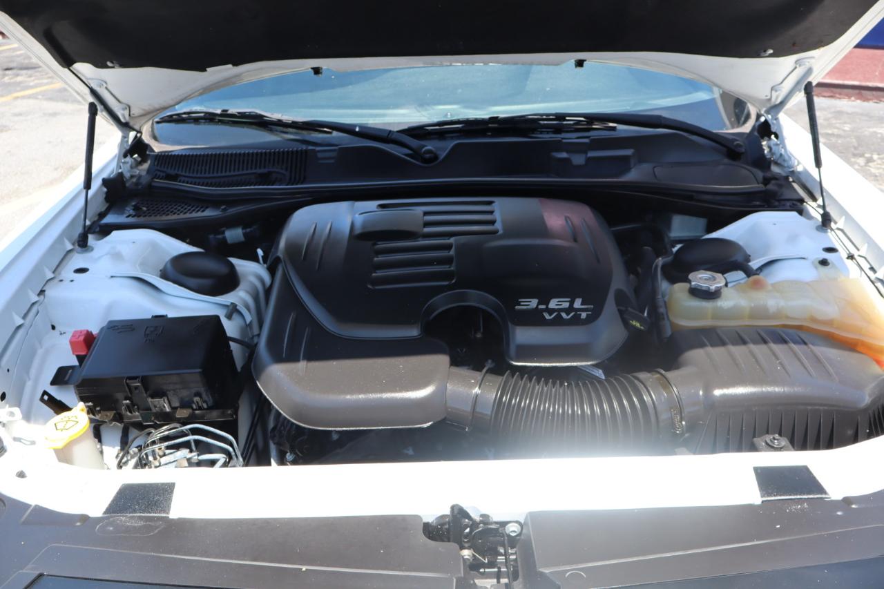 Dodge Challenger GT RWD 2019