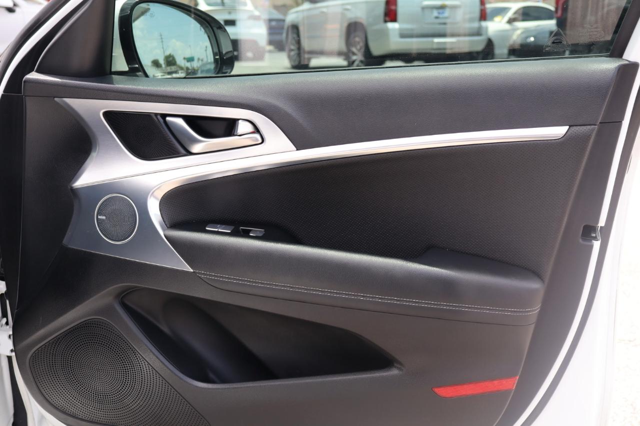 Genesis G70 2.0T AWD 2020