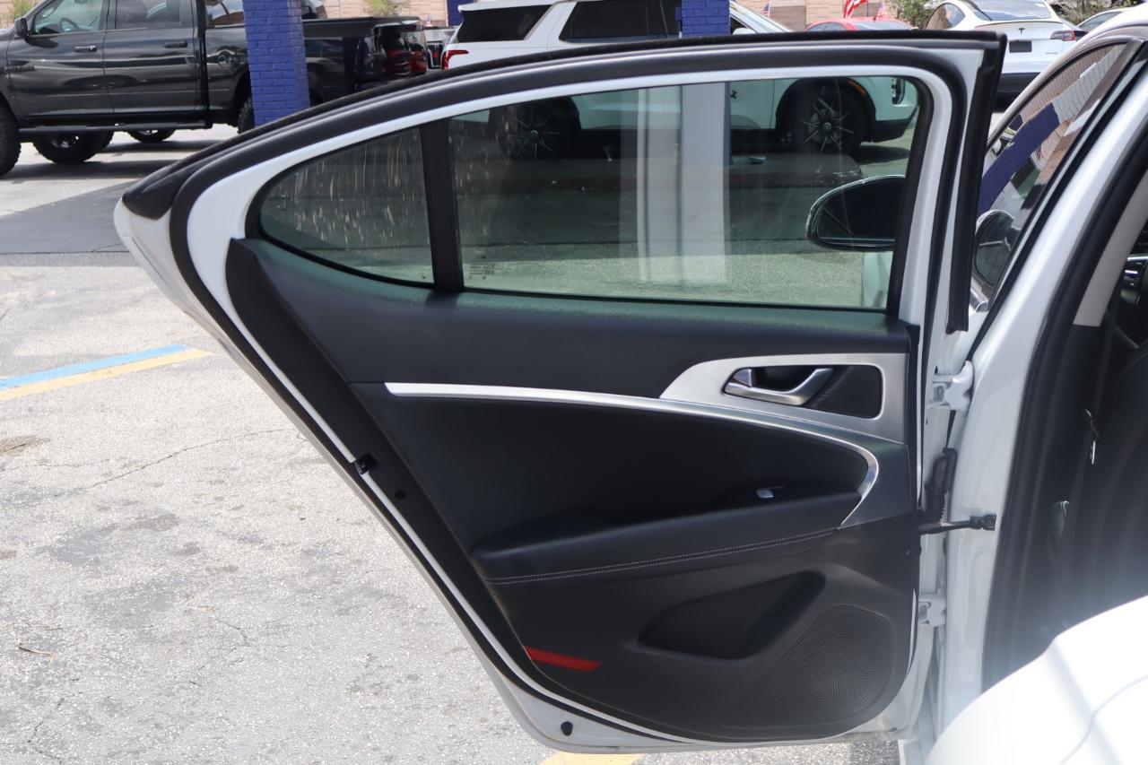 Genesis G70 2.0T AWD 2020