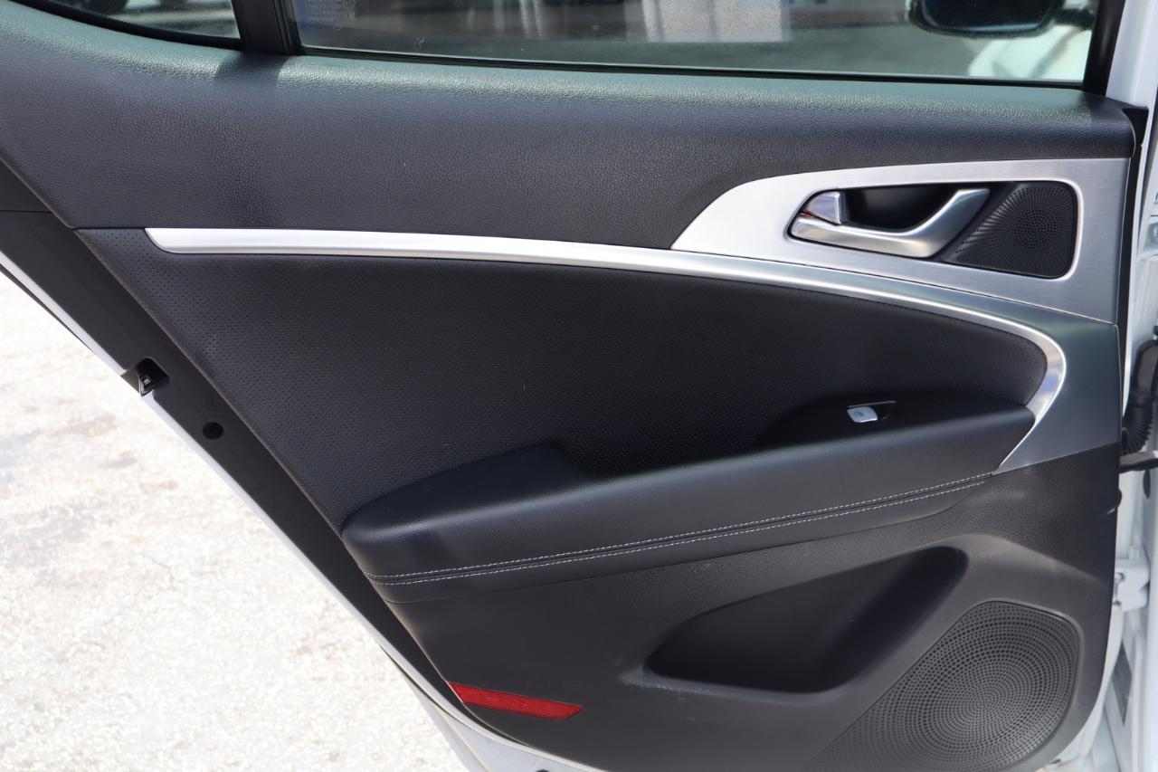 Genesis G70 2.0T AWD 2020