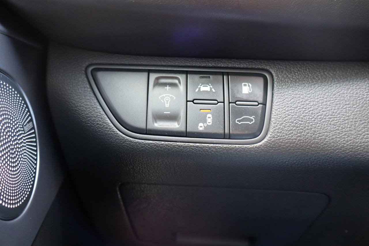 Genesis G70 2.0T AWD 2020