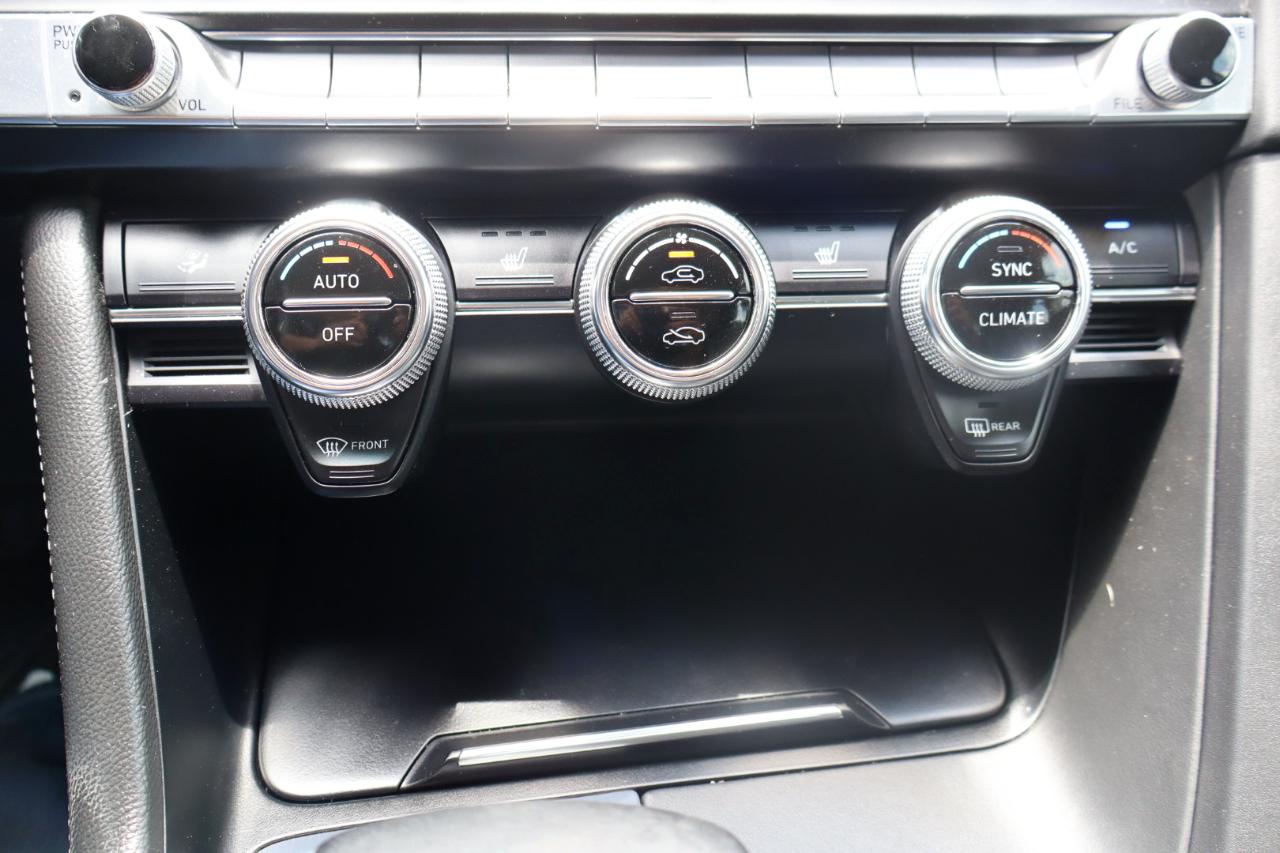 Genesis G70 2.0T AWD 2020