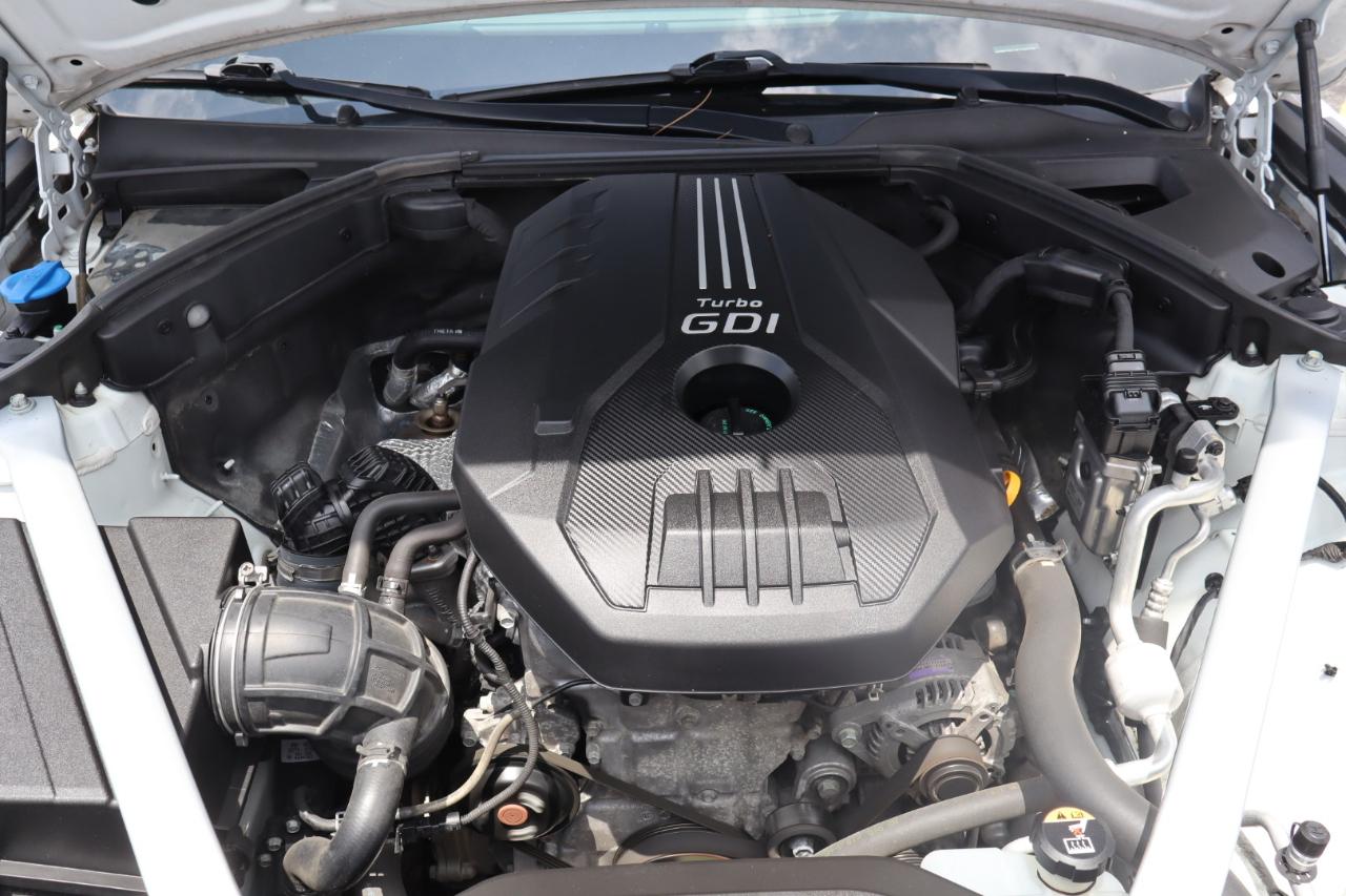Genesis G70 2.0T AWD 2020