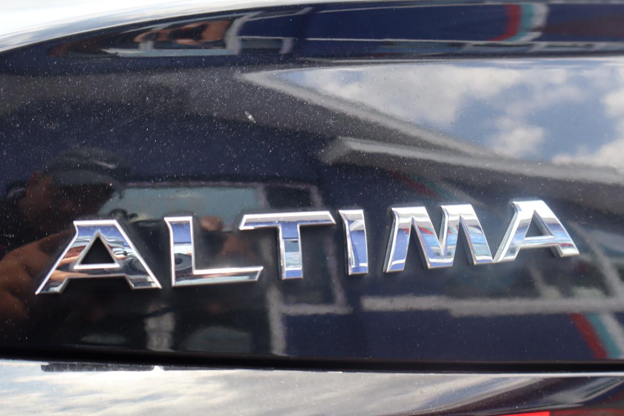 Nissan Altima 2.5 SR Sedan 2021