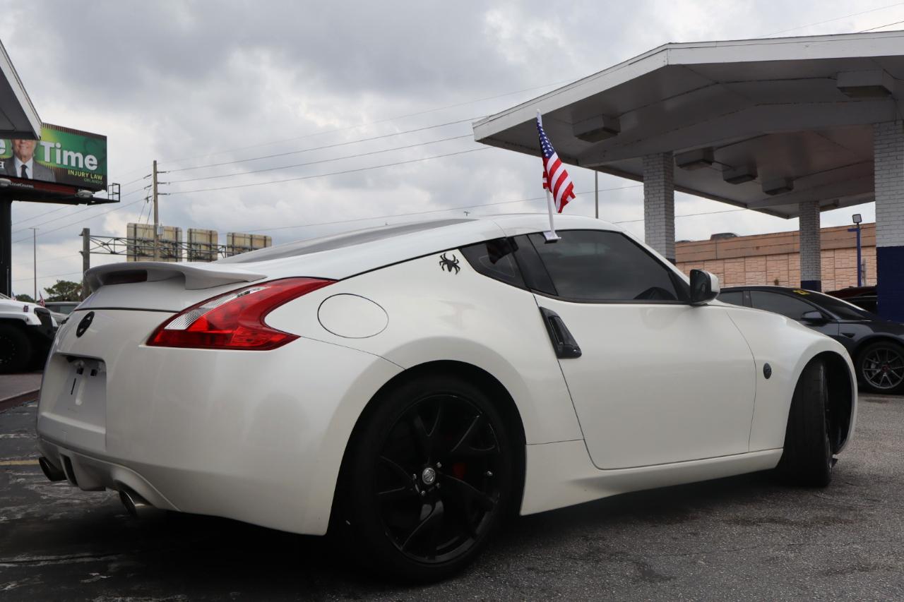 Nissan 370Z 2dr Cpe Manual 2014