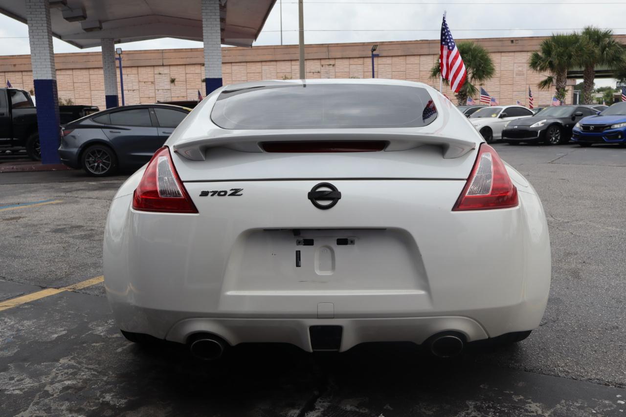 Nissan 370Z 2dr Cpe Manual 2014