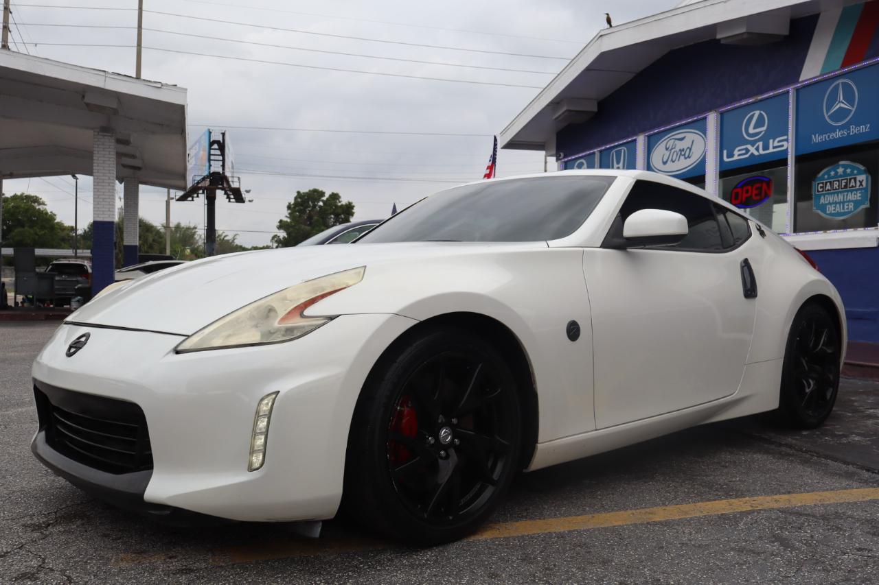 Nissan 370Z 2dr Cpe Manual 2014