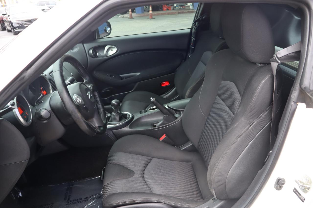 Nissan 370Z 2dr Cpe Manual 2014