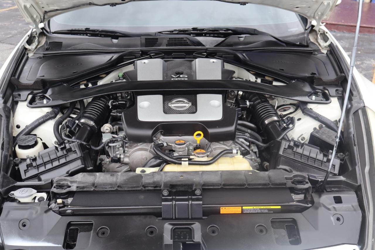Nissan 370Z 2dr Cpe Manual 2014