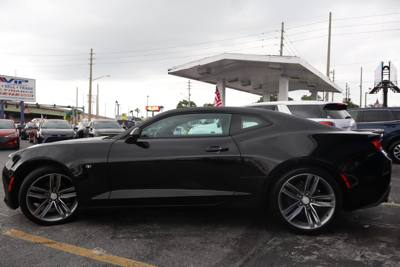 Chevrolet Camaro 2dr Cpe 1LT 2017