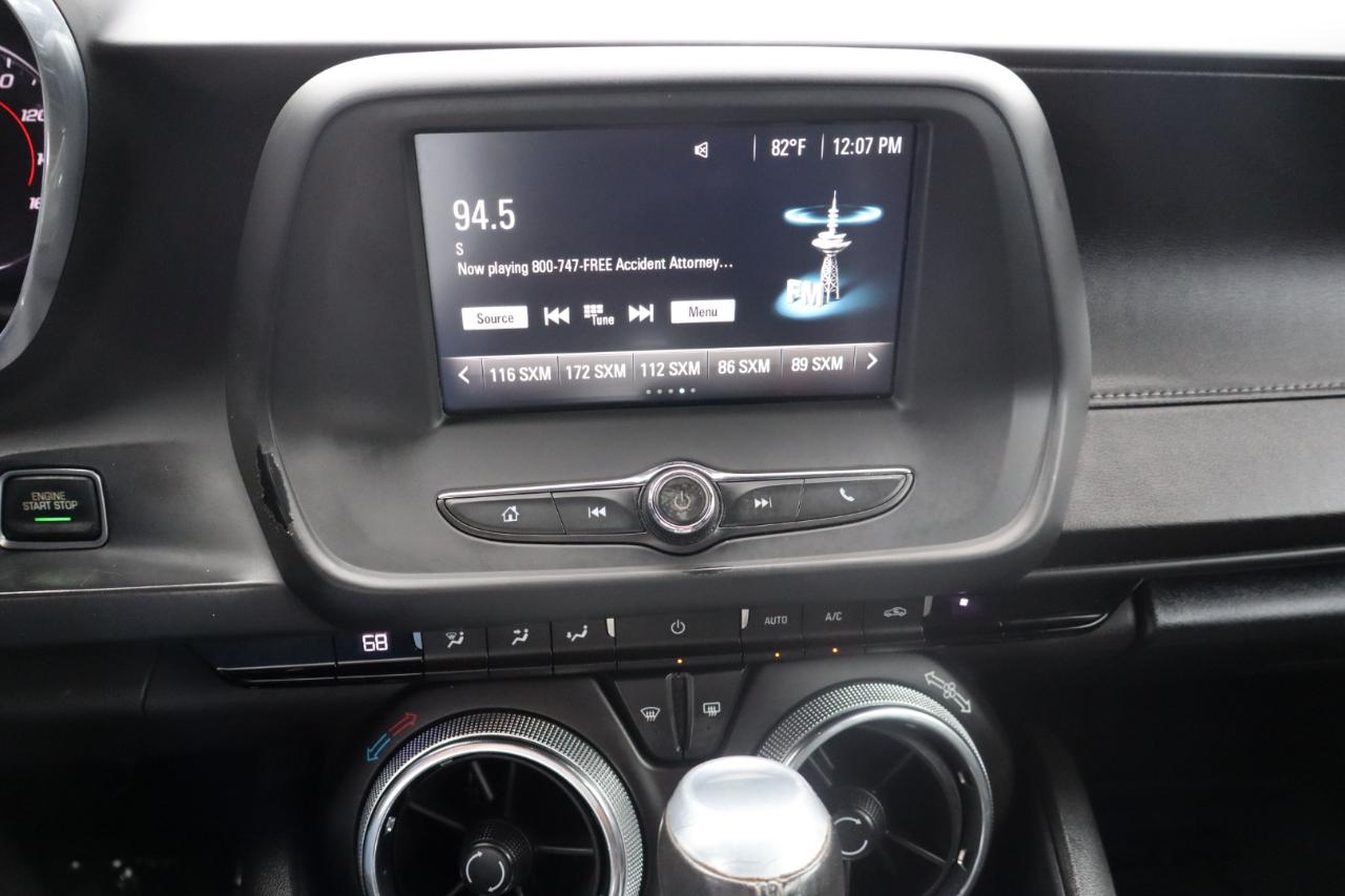 Chevrolet Camaro 2dr Cpe 1LT 2017