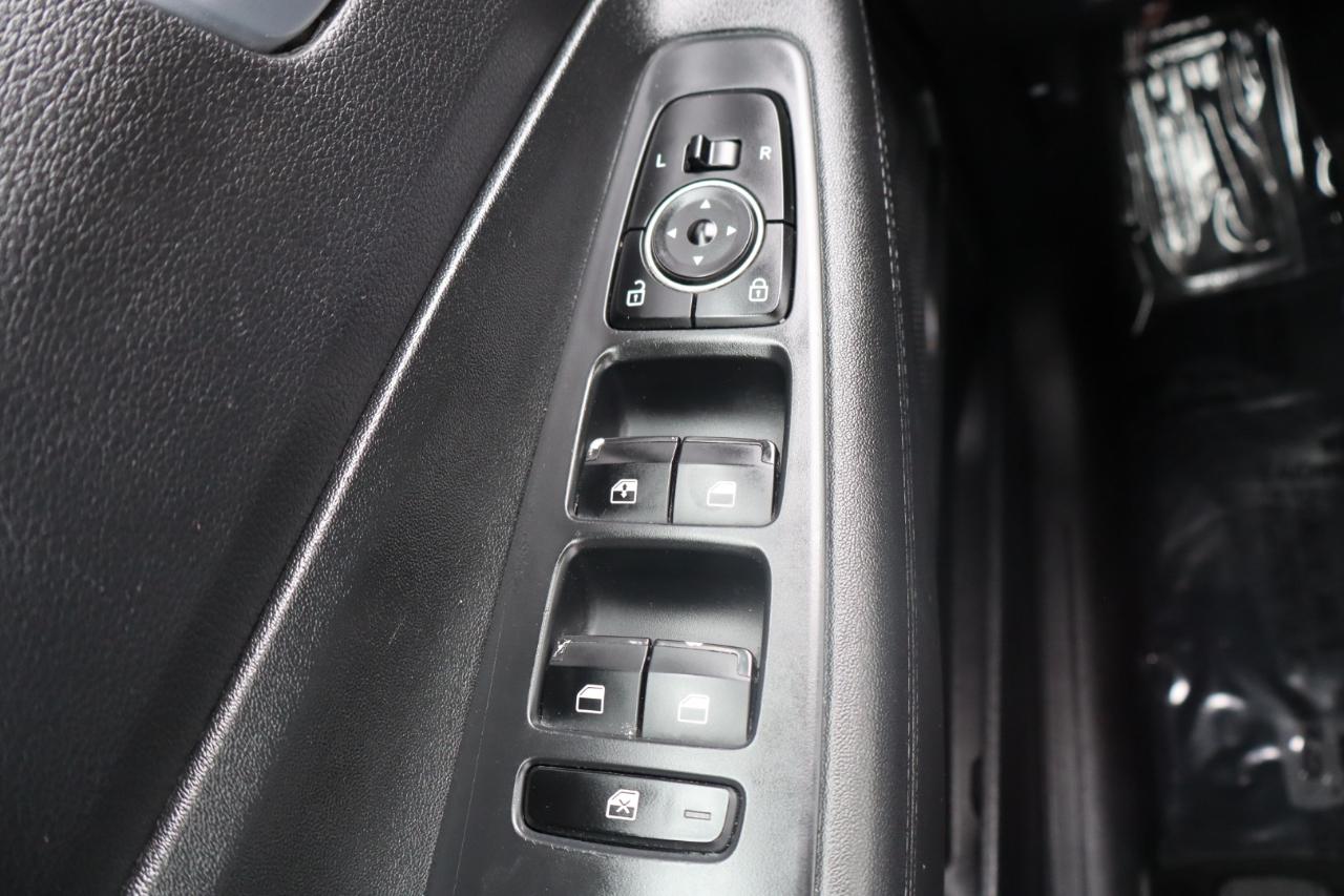 Hyundai Santa Fe SE AWD 2021
