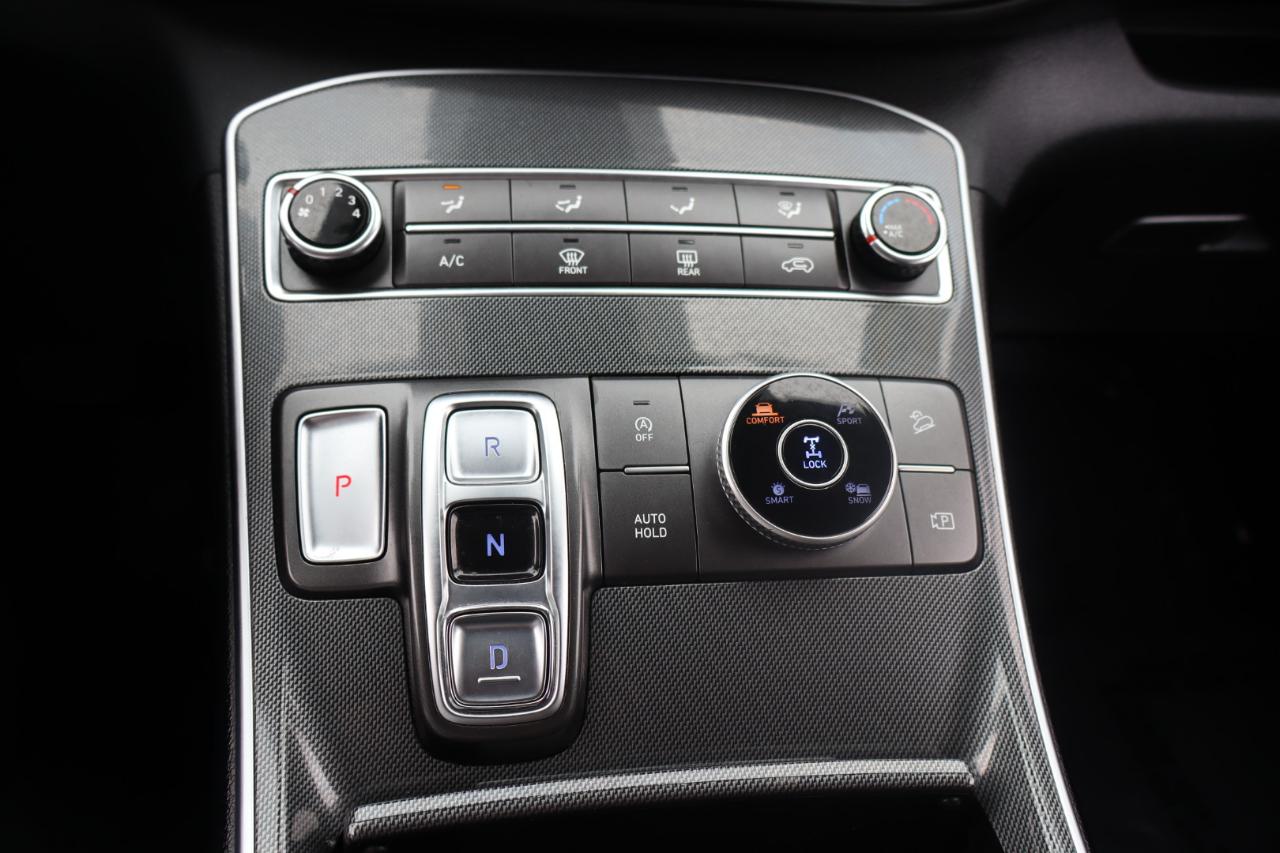 Hyundai Santa Fe SE AWD 2021