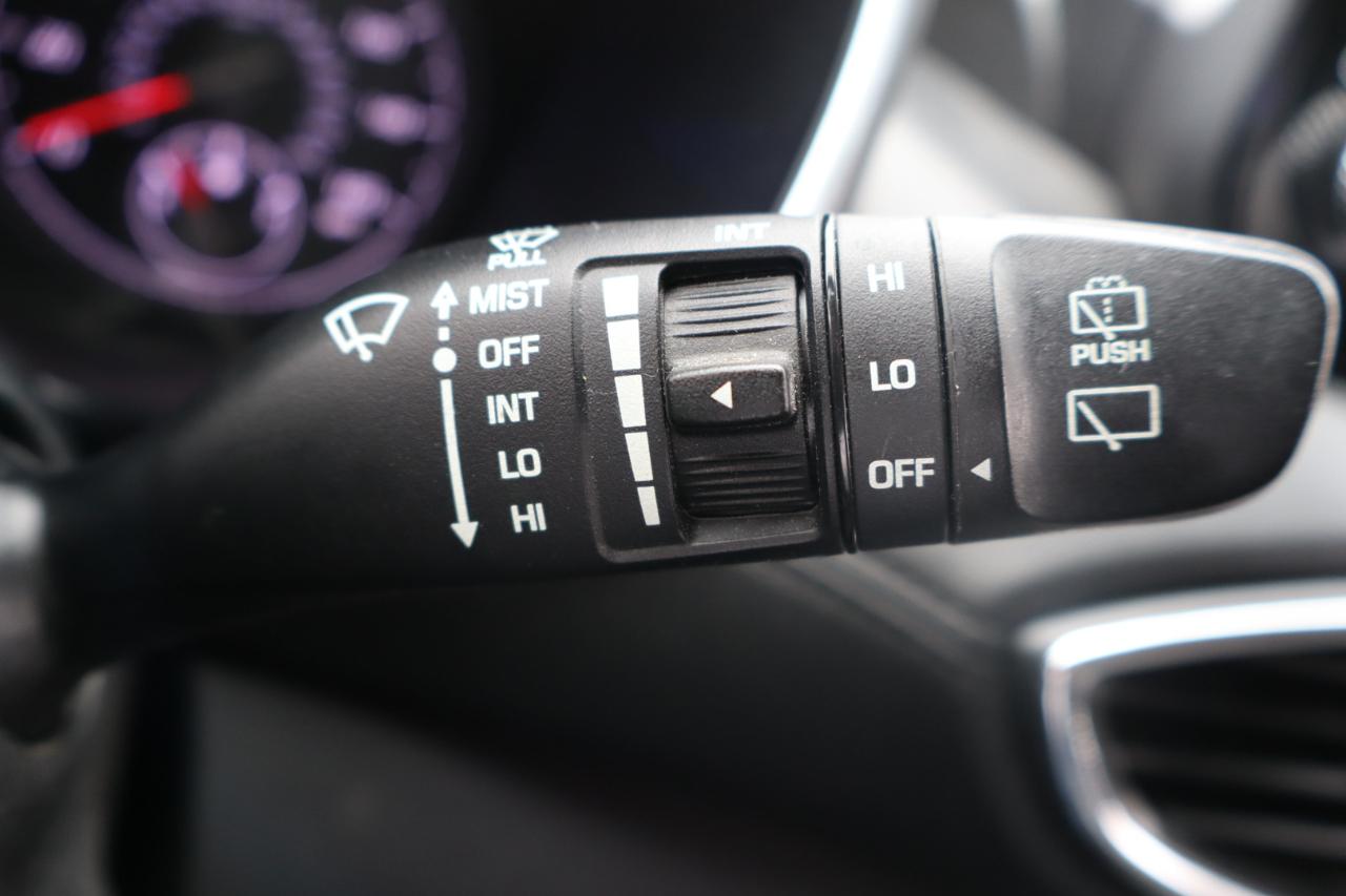 Hyundai Santa Fe SE AWD 2021