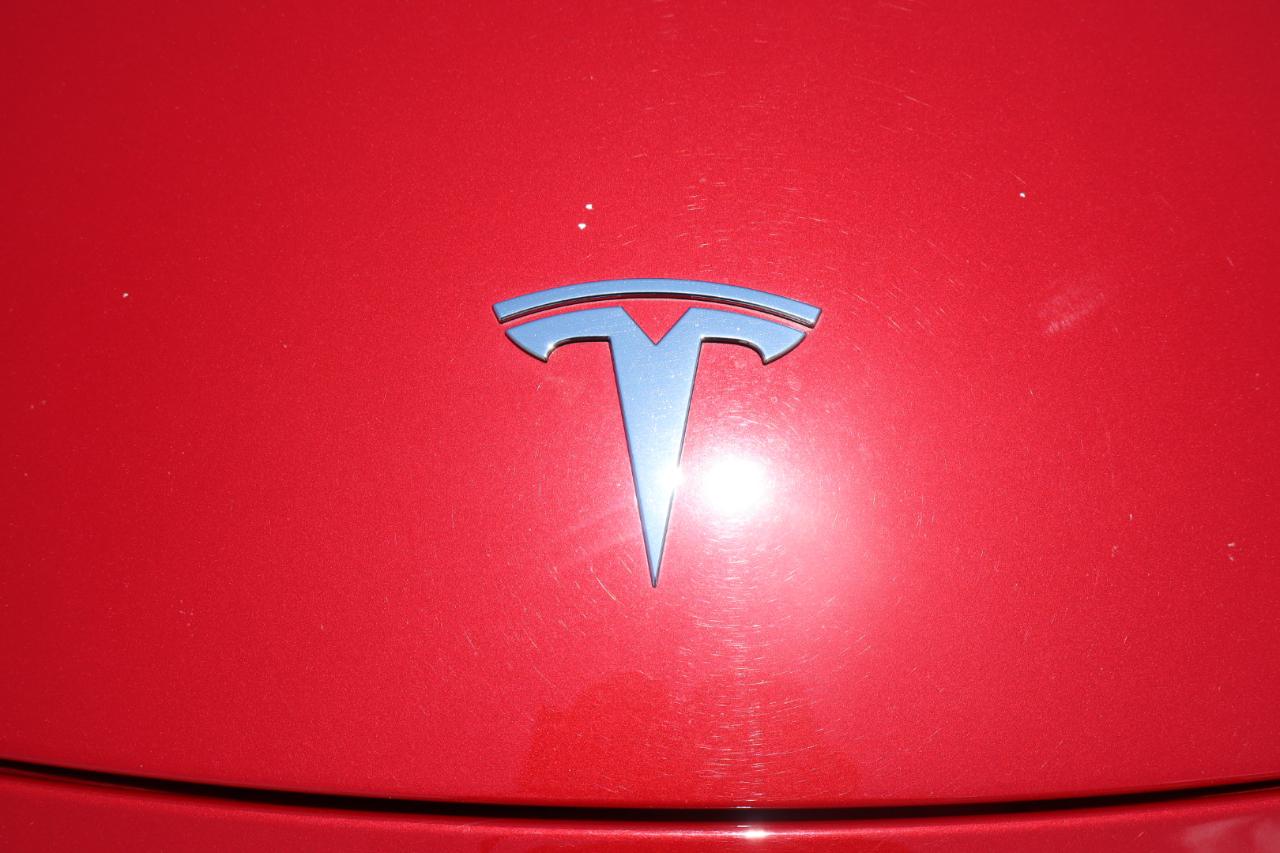 Tesla Model Y Performance AWD 2022