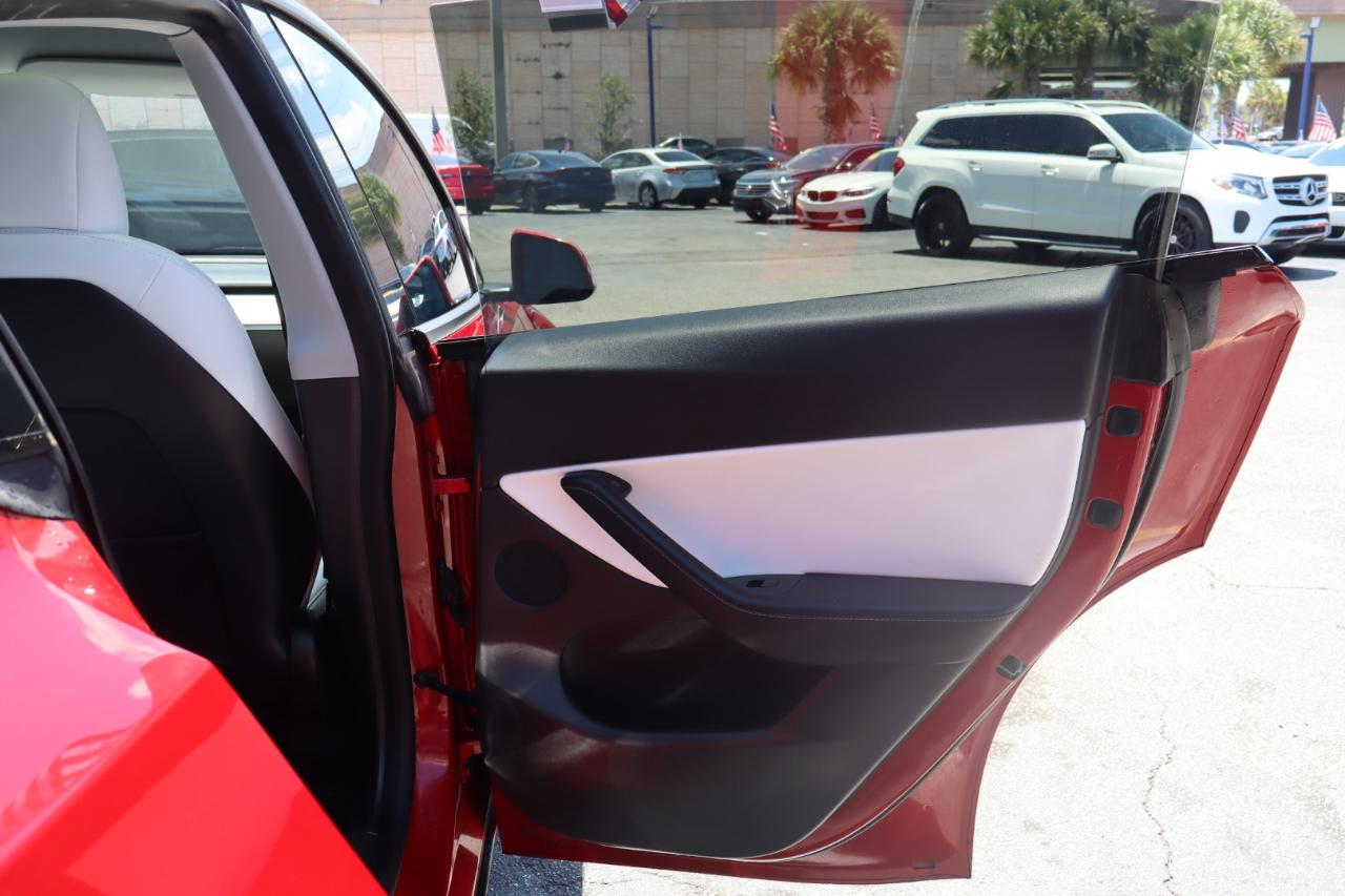 Tesla Model Y Performance AWD 2022