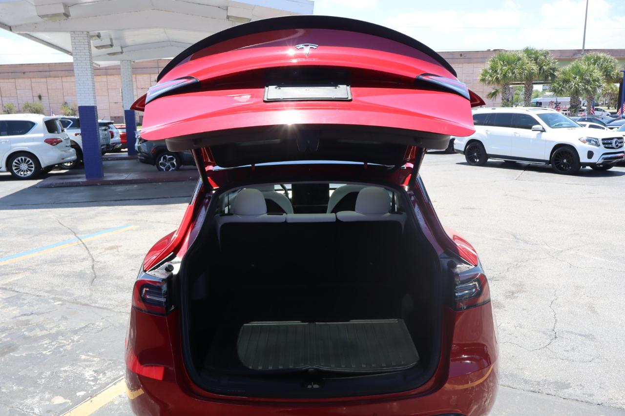 Tesla Model Y Performance AWD 2022
