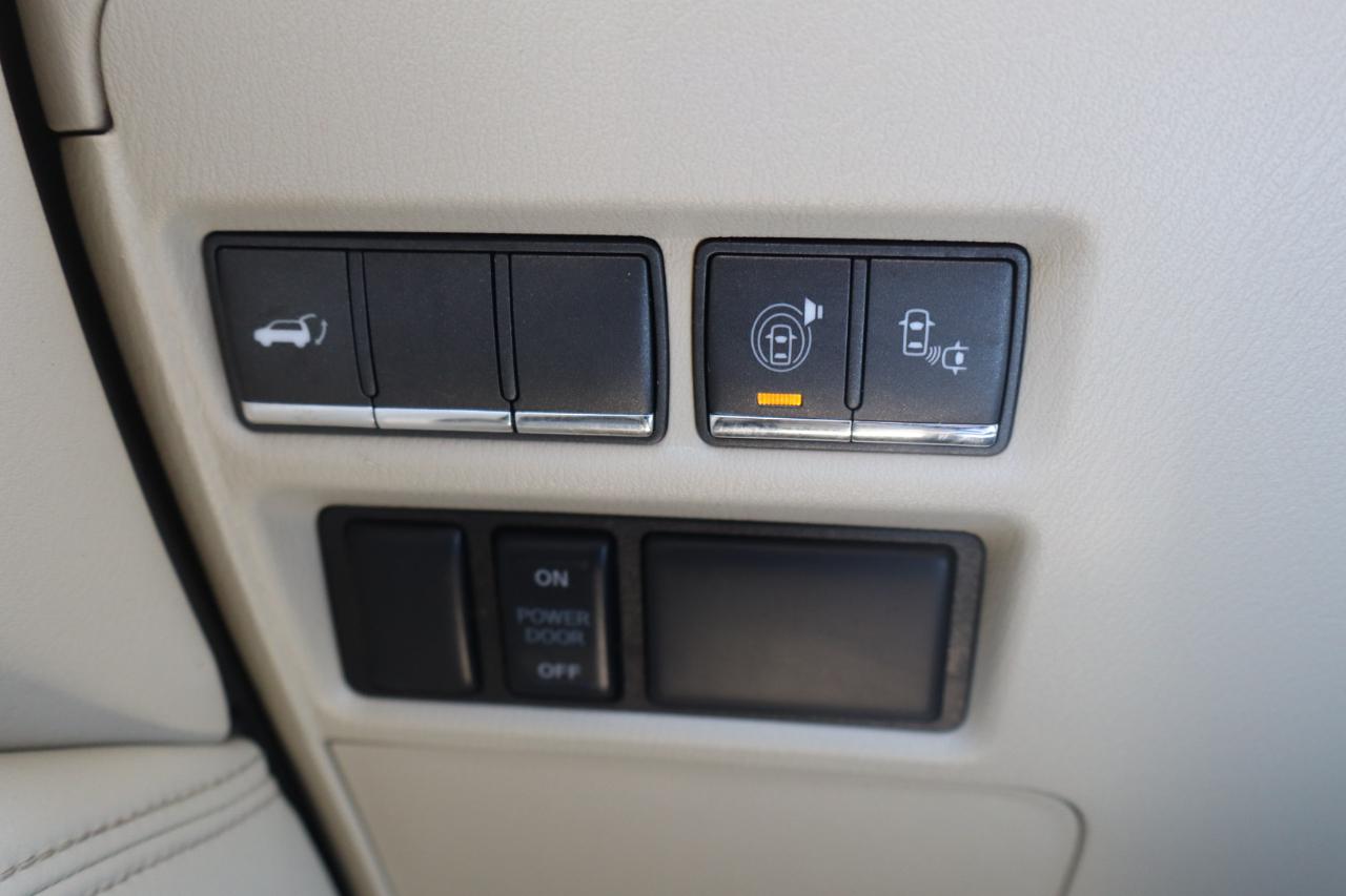 Infiniti QX80 4WD 4dr 2016