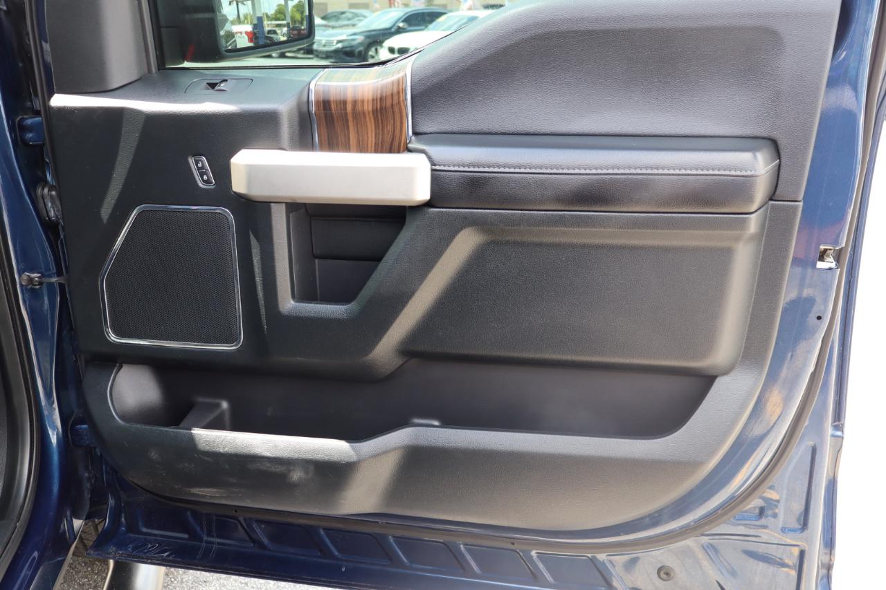 Ford F-150 2WD SuperCrew 157" Lariat 2016