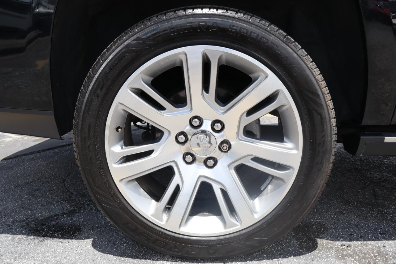 Cadillac Escalade ESV 2WD 4dr Premium Luxury 2017