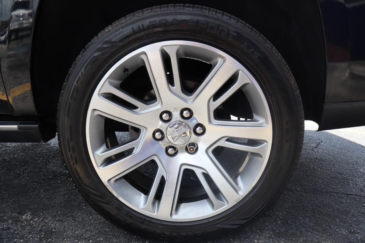 Cadillac Escalade ESV 2WD 4dr Premium Luxury 2017