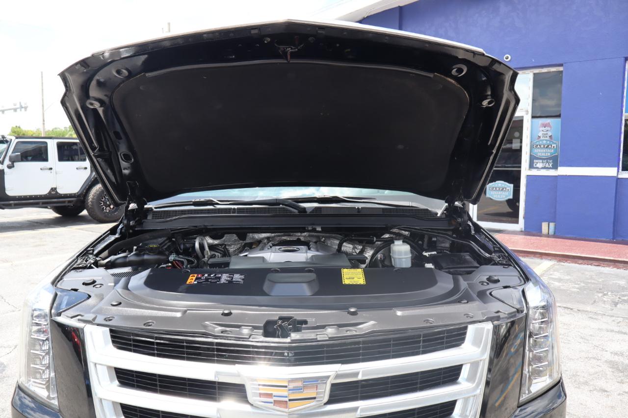 Cadillac Escalade ESV 2WD 4dr Premium Luxury 2017