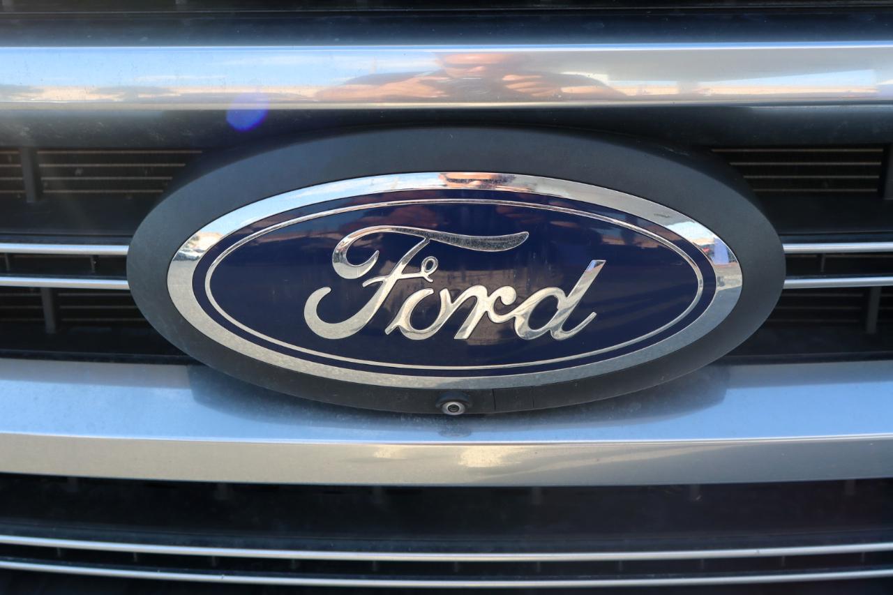 Ford Super Duty F-250 SRW Platinum 4WD Crew Cab 6.75' Box 2021