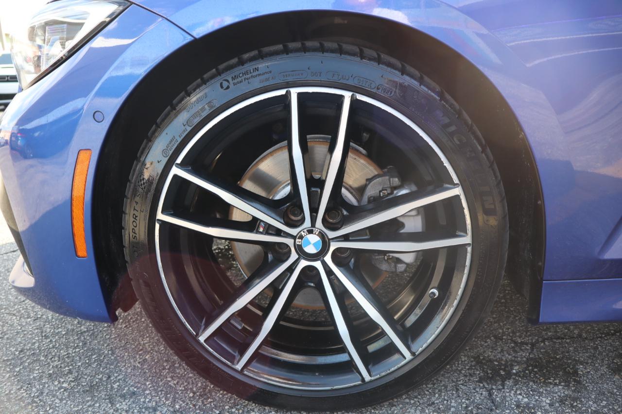 BMW 3 Series 330i Sedan 2019