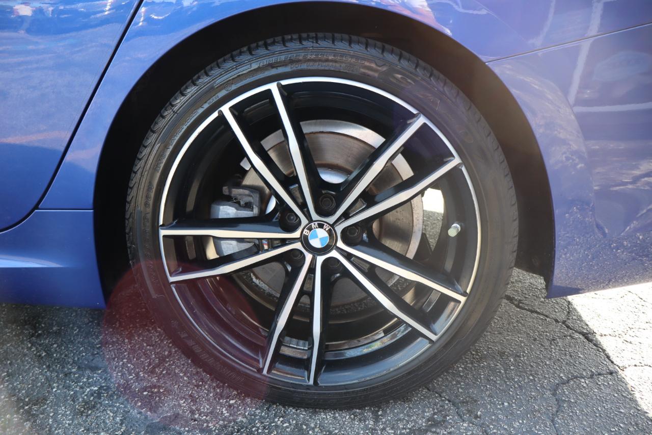 BMW 3 Series 330i Sedan 2019