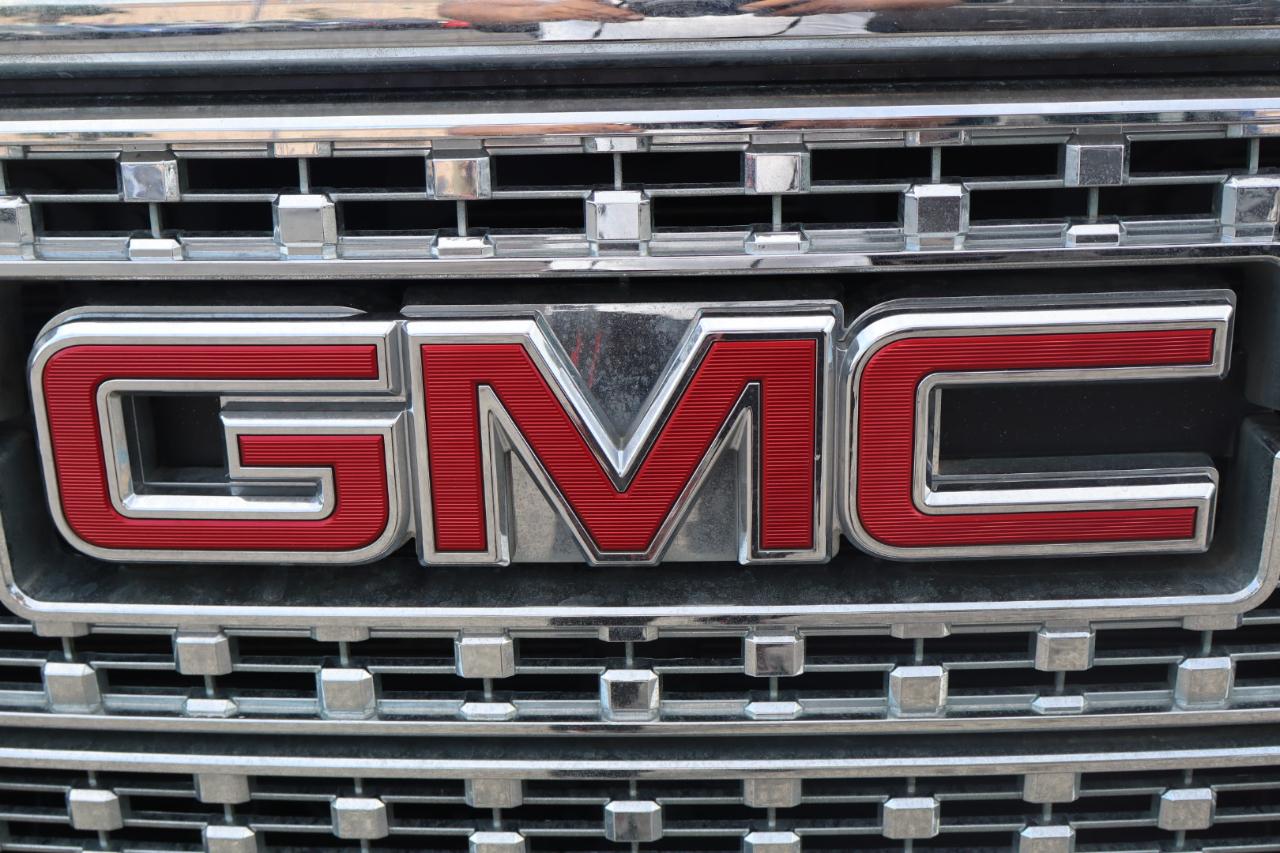 GMC Sierra 1500 2WD Crew Cab 143.5" Denali 2017