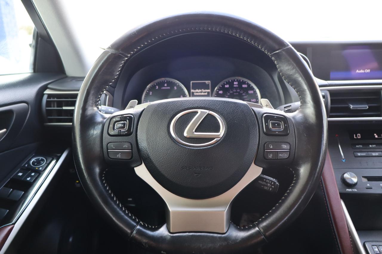 Lexus IS IS 300 RWD 2019