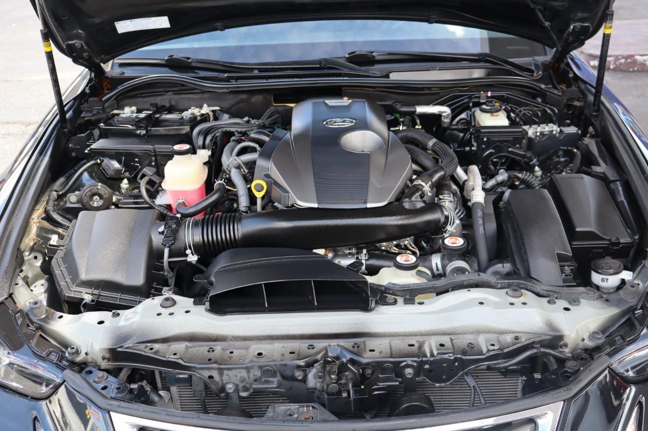 Lexus IS IS 300 RWD 2019