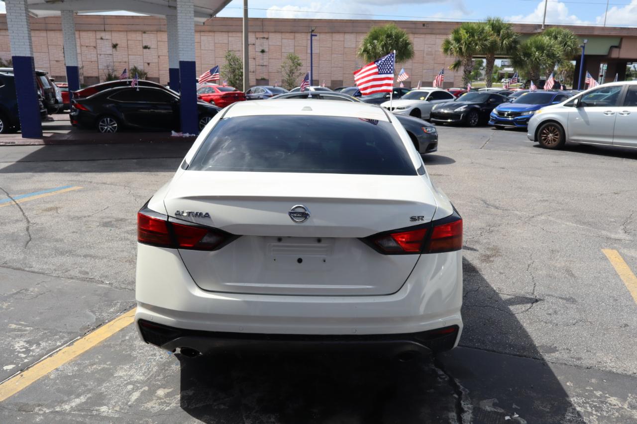 Nissan Altima 2.5 SR Sedan 2020