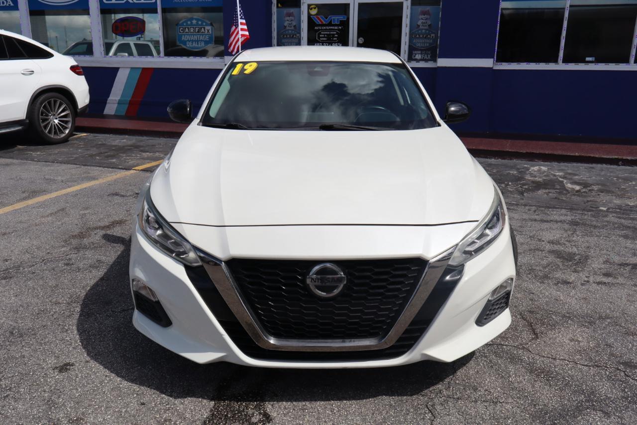 Nissan Altima 2.5 SR Sedan 2020