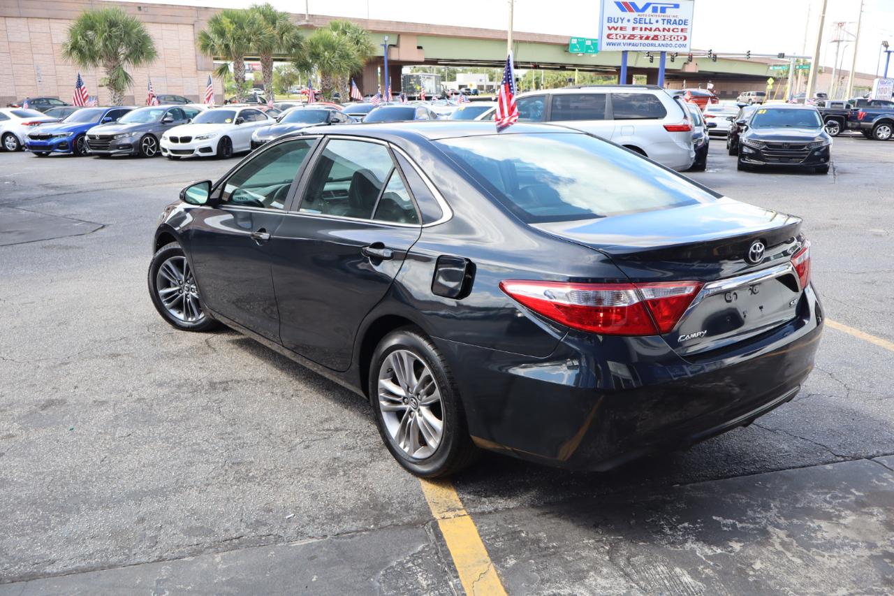 Toyota Camry 4dr Sdn I4 Auto SE w/Special Edition Pkg (Natl) 2016