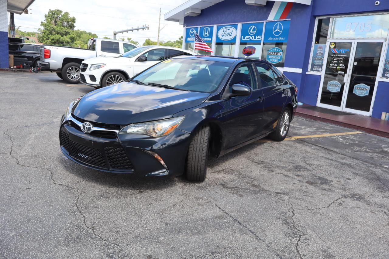Toyota Camry 4dr Sdn I4 Auto SE w/Special Edition Pkg (Natl) 2016