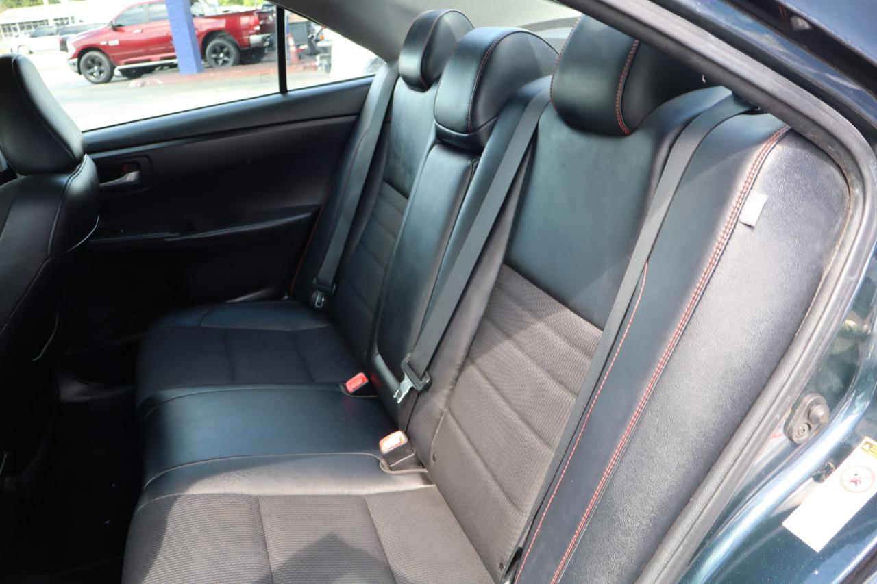 Toyota Camry 4dr Sdn I4 Auto SE w/Special Edition Pkg (Natl) 2016