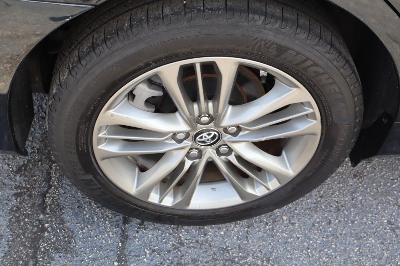 Toyota Camry 4dr Sdn I4 Auto SE w/Special Edition Pkg (Natl) 2016