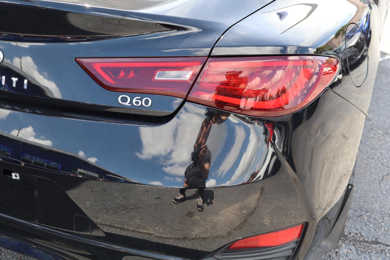 Infiniti Q60 3.0t Premium RWD 2017