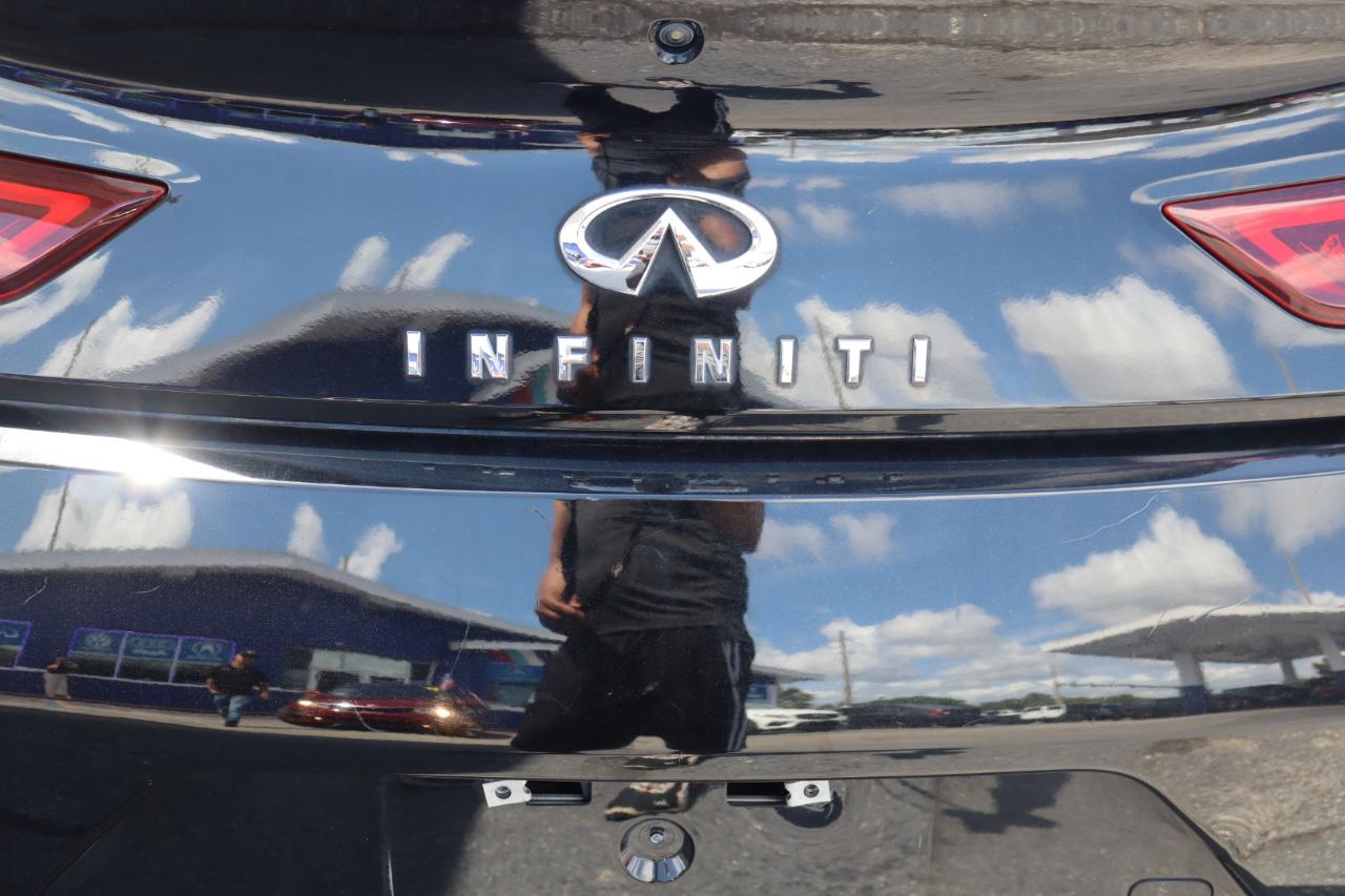 Infiniti Q60 3.0t Premium RWD 2017