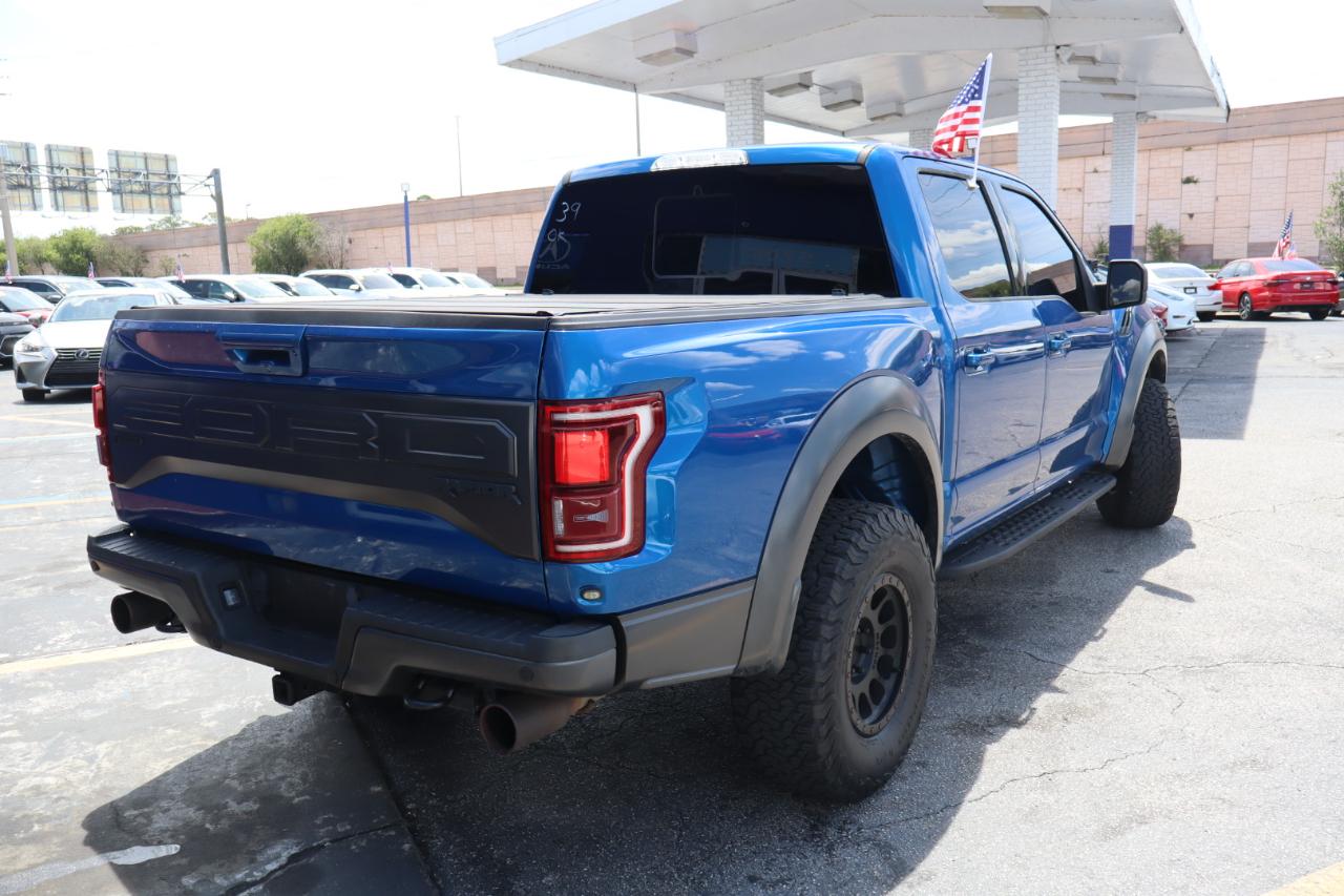 Ford F-150 Raptor 4WD SuperCrew 5.5' Box 2017
