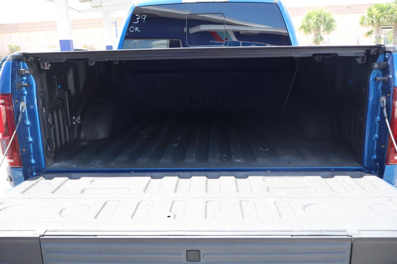 Ford F-150 Raptor 4WD SuperCrew 5.5' Box 2017